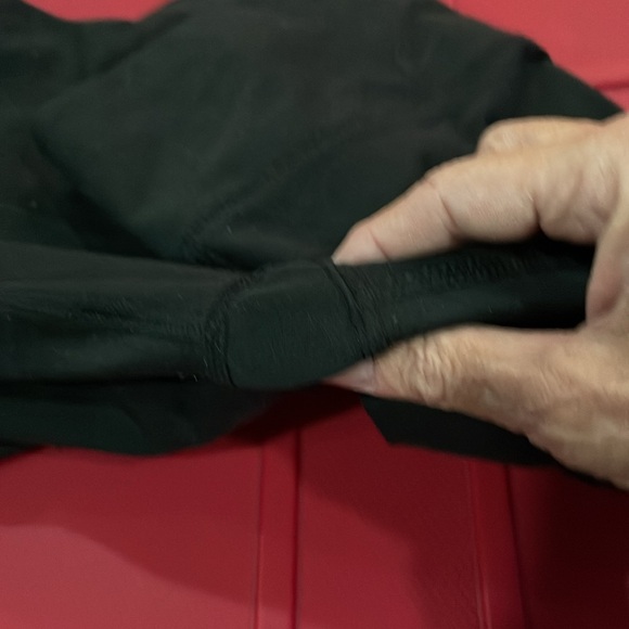 Nike black leggings. Size Med 🎅🏽🎅🏽🎅🏽🎁🎁🎁🎄🎄🎄 - Picture 5 of 6